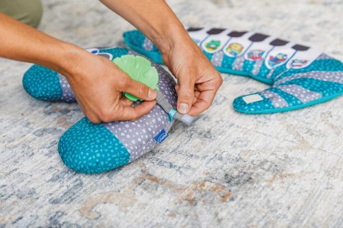 Infantino Grow-With-Me 3 az 1-ben pocakpárna zongorával