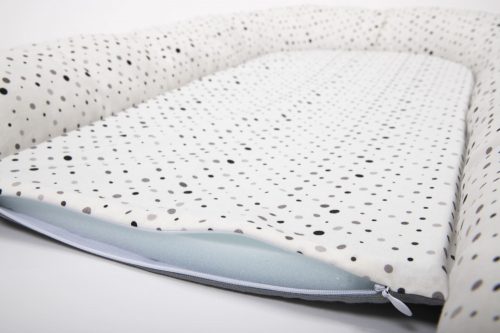 Incababy Babafészek Dotties