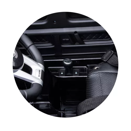 Chipolino Mercedes AMG G63 elektromos autó - white leather