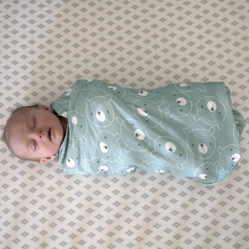 INGENUITY Multifunkcionális takaró/pólya Comfy Bundle™ Kodi™ 89x89 cm 2 db