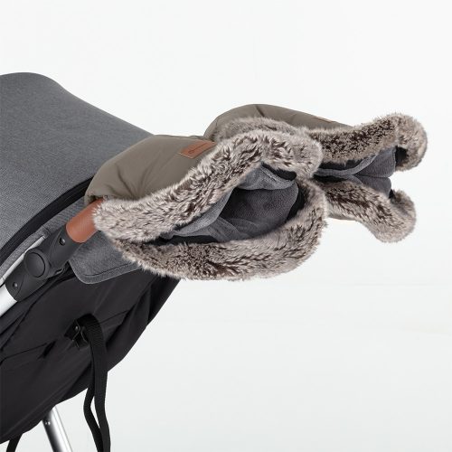 Petite&Mars Kesztyű / Kézmelegítő babakocsira Furry - Mocha Mousse