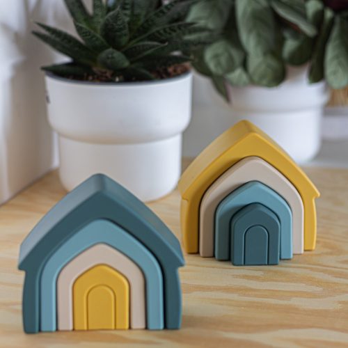 Petite&Mars szilikon egymásra rakható játék, House, Misty Green, 12 hó+