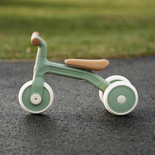 Petite&Mars Multifunkciós tricikli 3v1 Bingo Sage Leaf