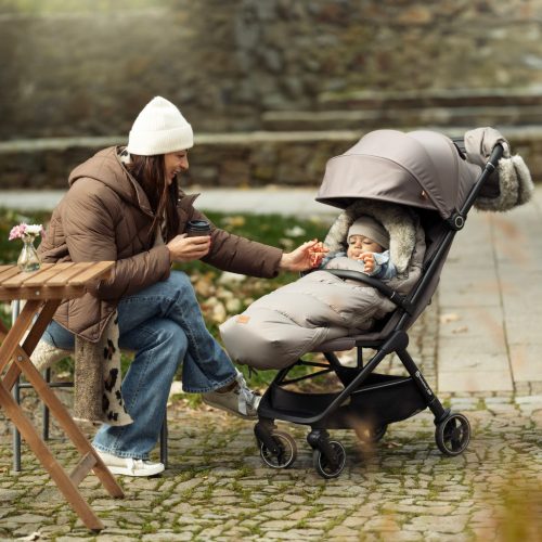 Petite&Mars Sport babakocsi Zip Smoky Anthracite