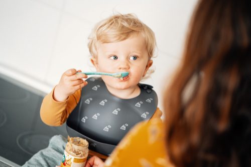 Petite&Mars Szilikon előke, Sam, Grey Hills