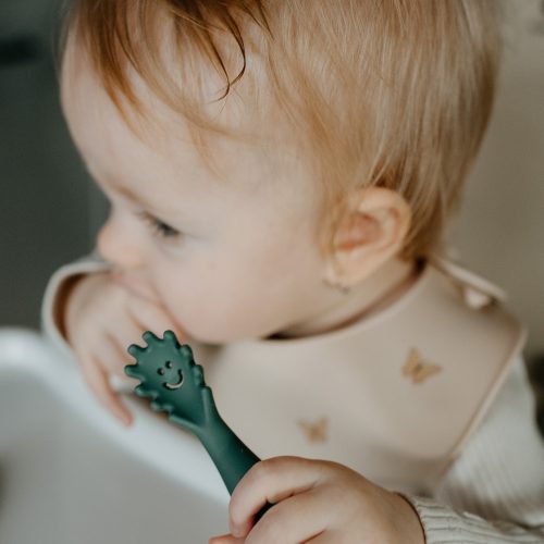 Petite&Mars Szilikon előke, Take&Match, 6 hó+, Sand Butterflies