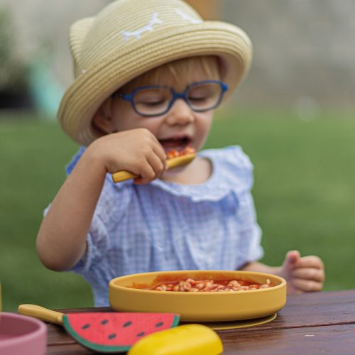 Petite&Mars Szilikon tányér tapadókoronggal Take&Match Velvet Latte 6m+