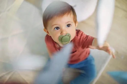 Philips AVENT Játszócumi, Ultrasoft Premium, neutral, 18 hó+, 2 db