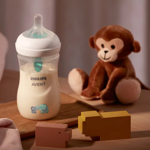 Avent SCY673/81 Natural Response elefántos cumisüveg AirFree 260 ml 1 hó+