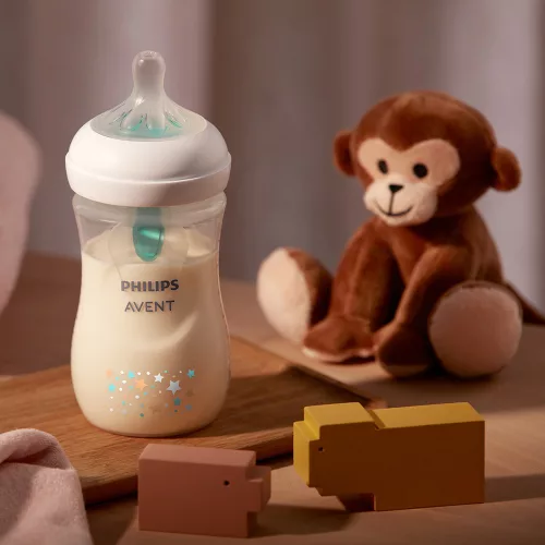 Avent SCY673/82 Natural Response medvés cumisüveg AirFree 260 ml 1hó+