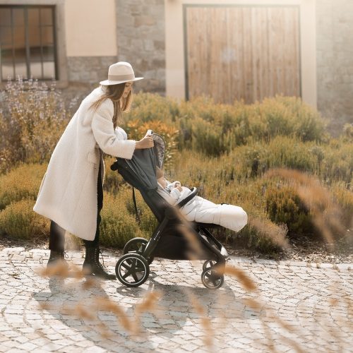 Petite&Mars Téli szett Arctic 4in1 bundazsák + kézmelegítő kesztyű babakocsira Furry Sky Whisper