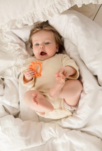 Baboo baba szilikon fogzást könnyítő rágóka, Rákocska, 4 hónapos kortól